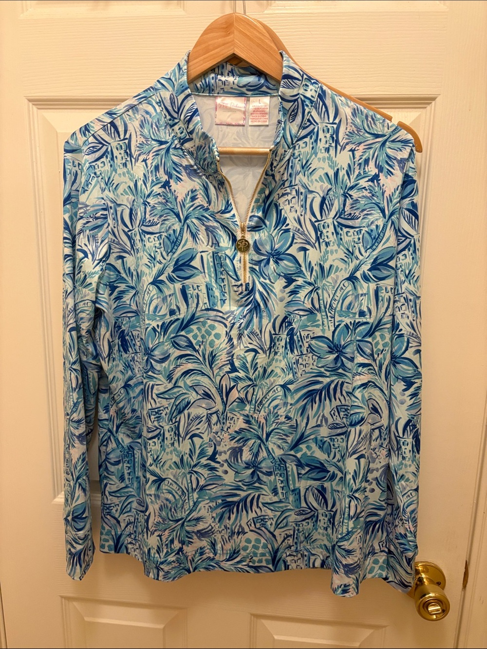 Stella Parker Linen-Weight Tropical Print Quarter-Zip Pullover in Blue
